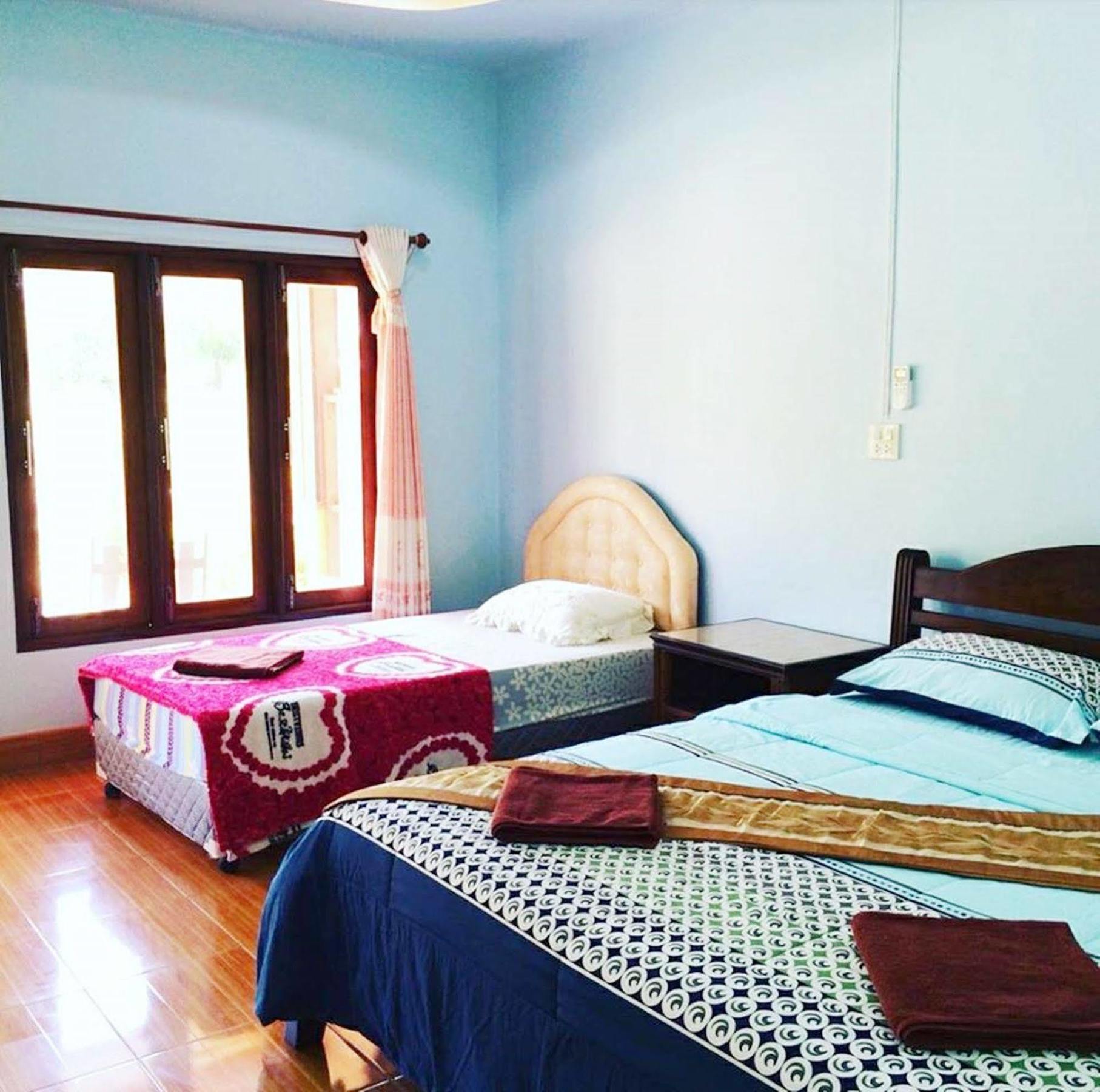 Hotel Phu Lanta Life à Ko Lanta Extérieur photo